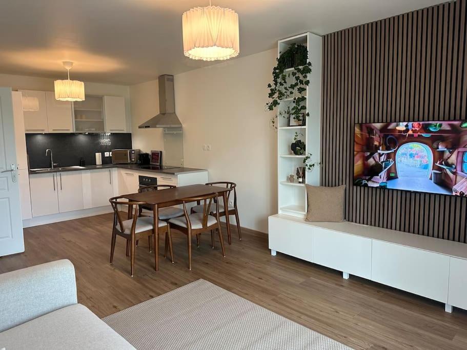 Suite Alya Appartement Proche Disneyland Marne-la-Vallée Extérieur photo
